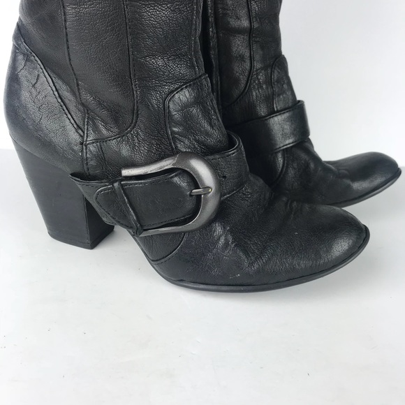 BORN black leather heeled tall boot, 7/38 - Picture 4 of 8